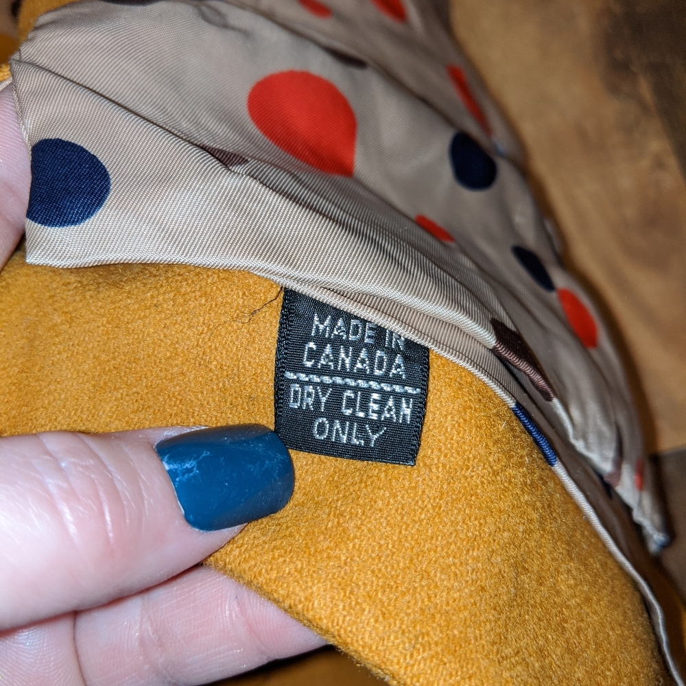 VINTAGE MUSTARD YELLOW WOOL AND SILK VEST - Picture 4 of 8